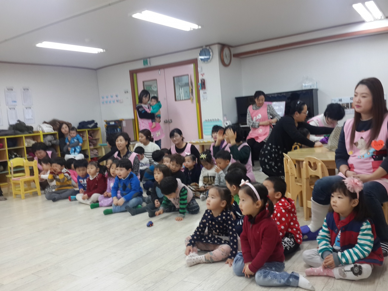 20141123_112422.jpg : 2014년 11월 23일 예배사진