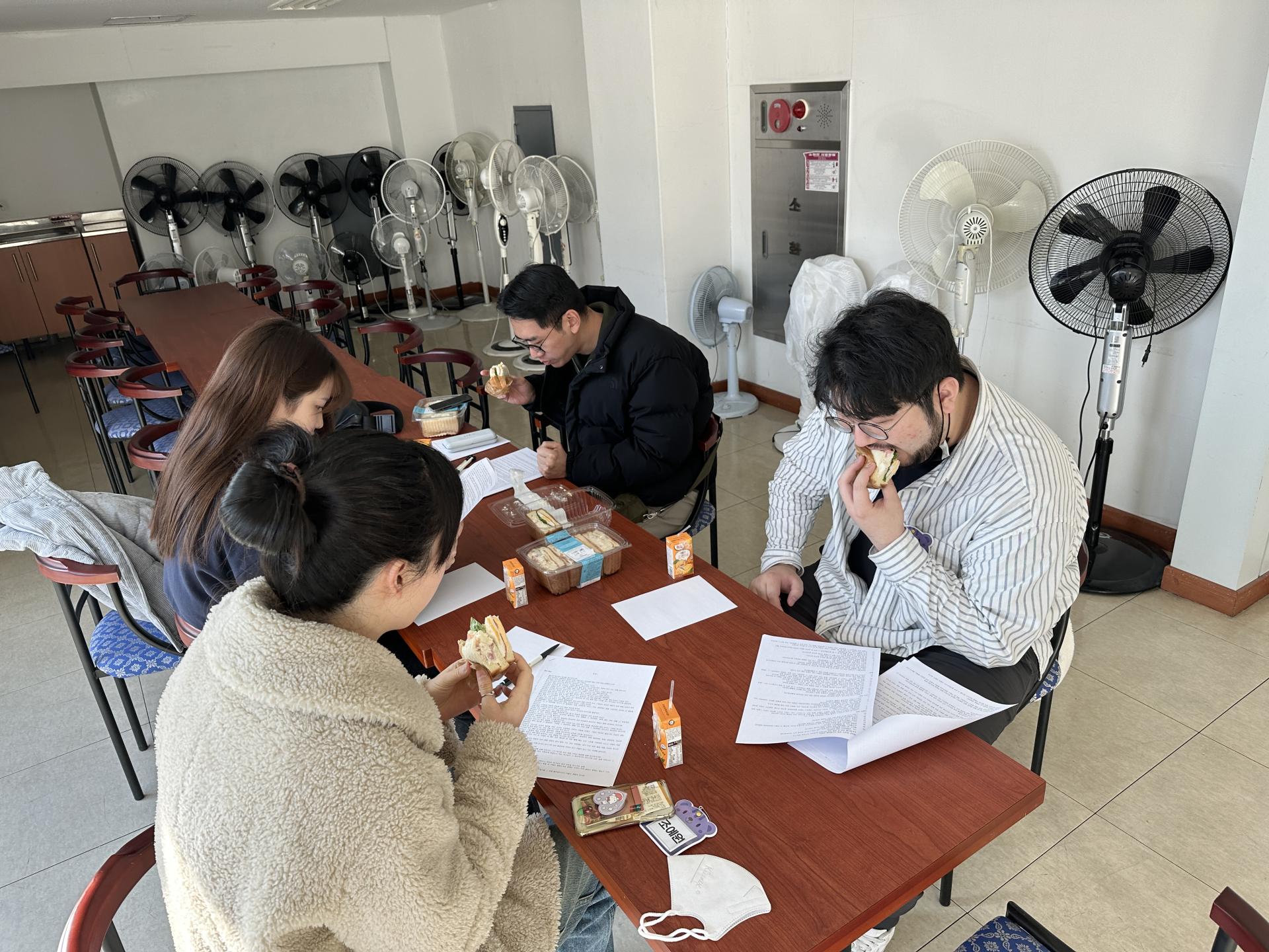 KakaoTalk_20230226_143948915_05.jpg