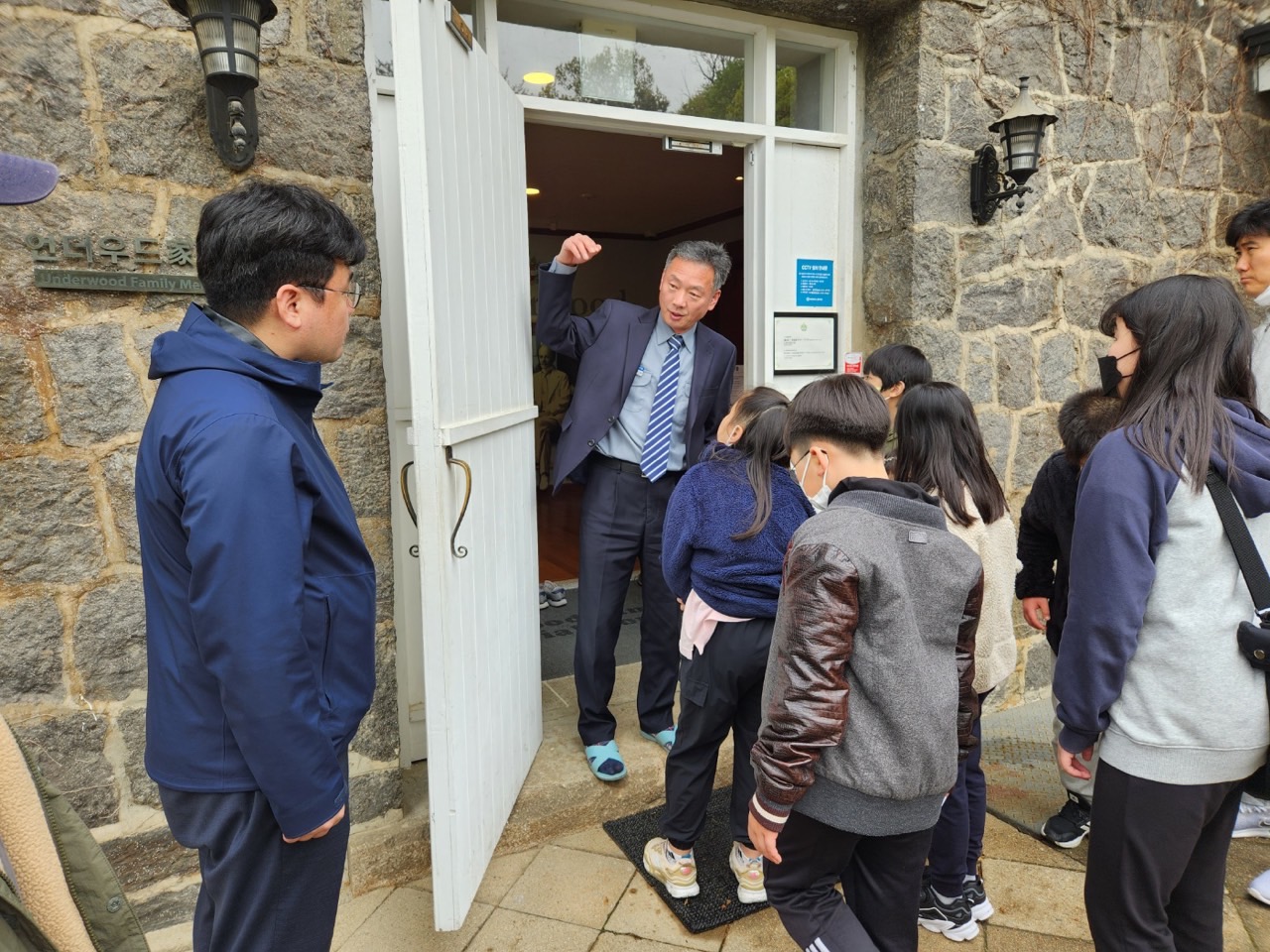 후암교회 초등부-2023년 예꿈문화교실 _기독교 올레길_ 2주차-50470826836.jpg