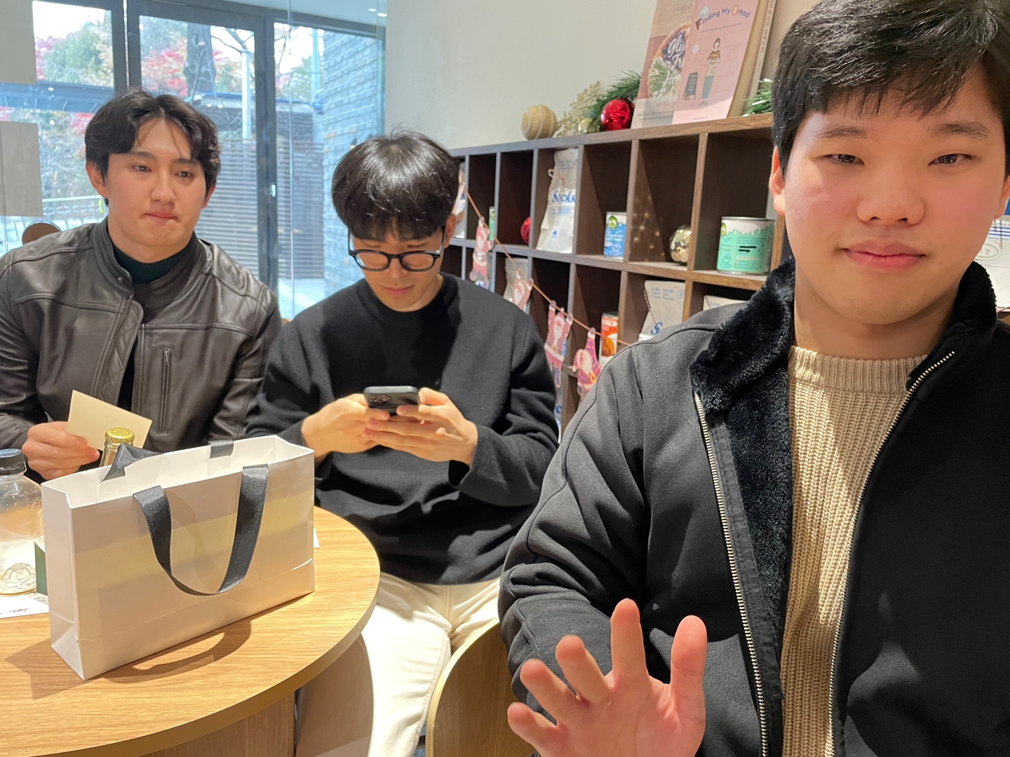 KakaoTalk_20231127_110731408_06.jpg