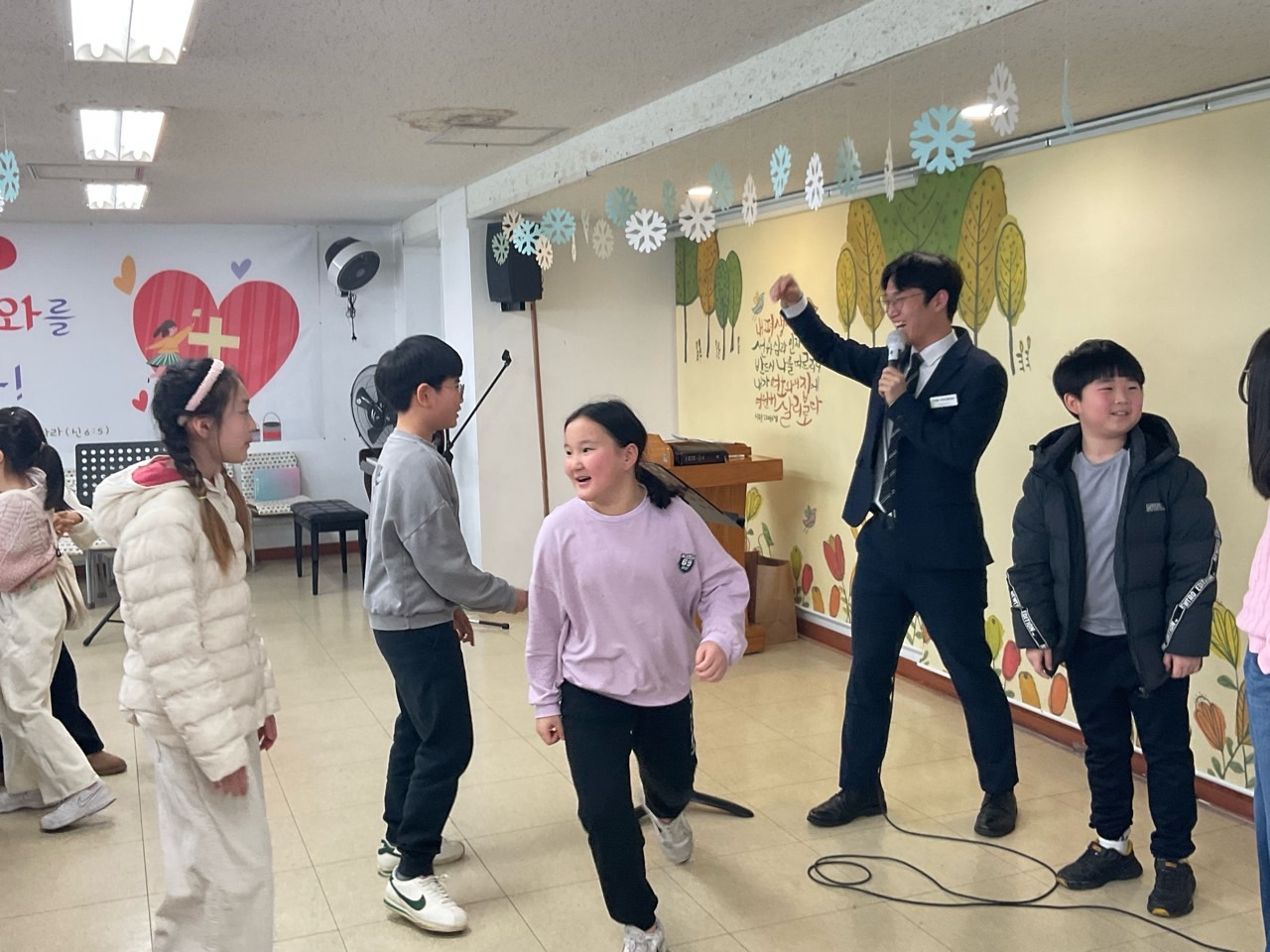 후암교회 초등부-2024.01.28-57135212593.jpg