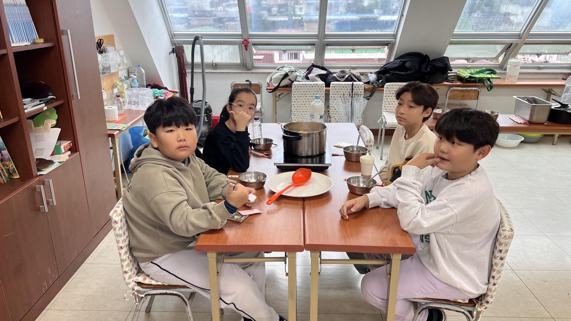 후암교회 초등부-2025.10.26 초등부&교회야놀자(3)-72953436133.jpg