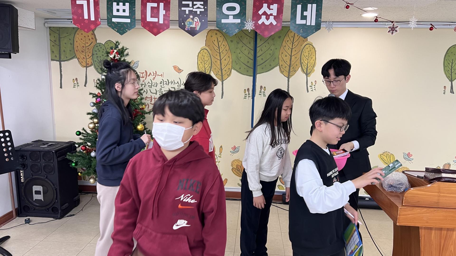 후암교회 초등부-2025.12.28 초등부-74490062956.jpg