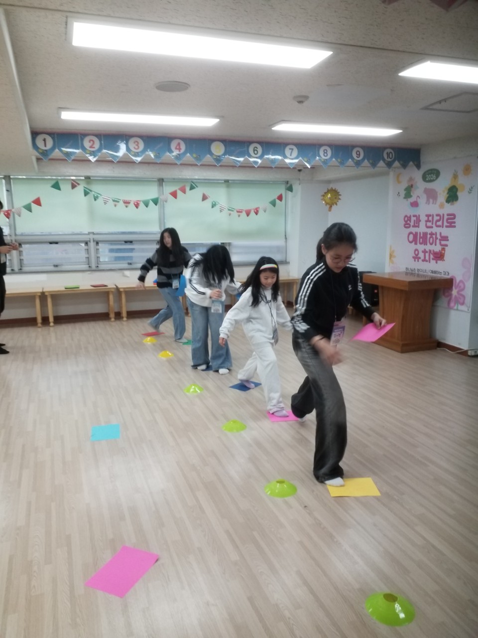 후암교회 초등부-전체 사진-75117528842.jpg