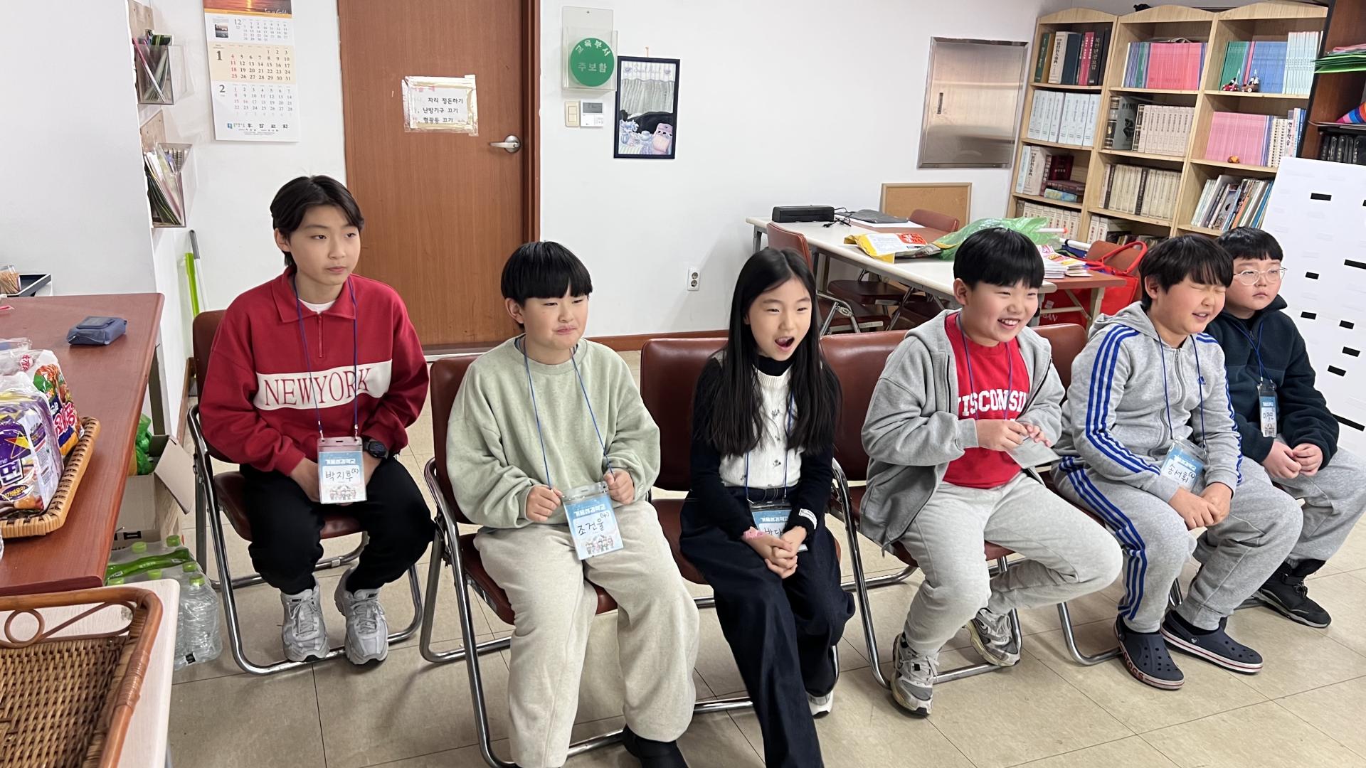 후암교회 초등부-전체 사진-75114900952.jpg